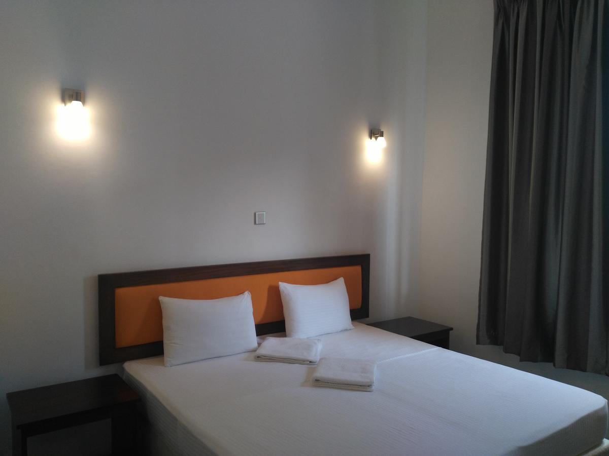 West Inn קולומבו מראה חיצוני תמונה